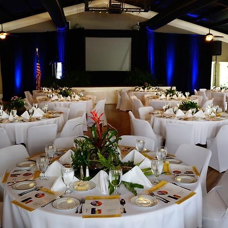 Grand Magnolia Ballroom & Suites Паскаґула Екстер'єр фото