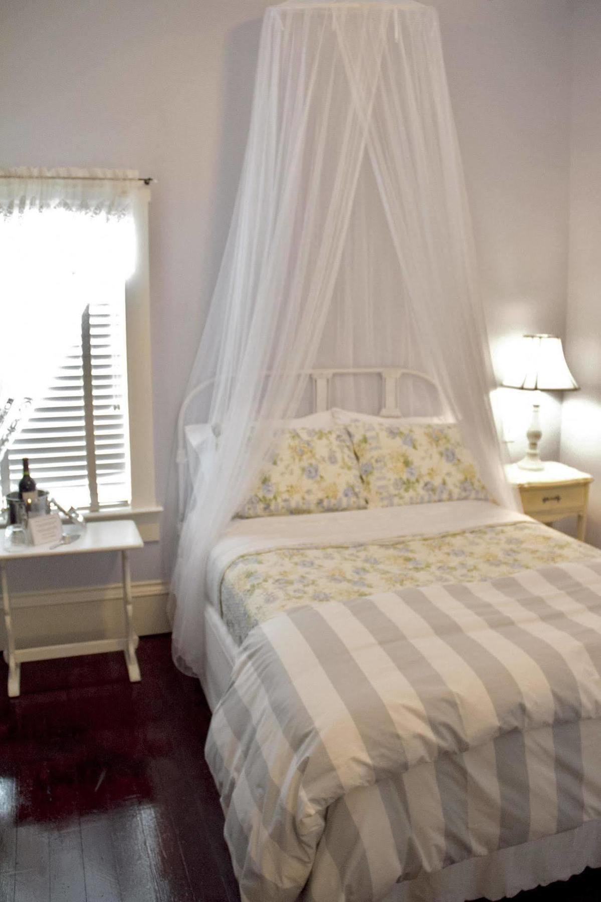 Grand Magnolia Ballroom & Suites Паскаґула Екстер'єр фото